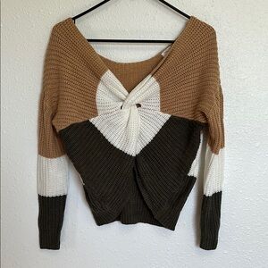 Full Circle Trends with Love Colorblock Knit Front Knot Sweater Size Small